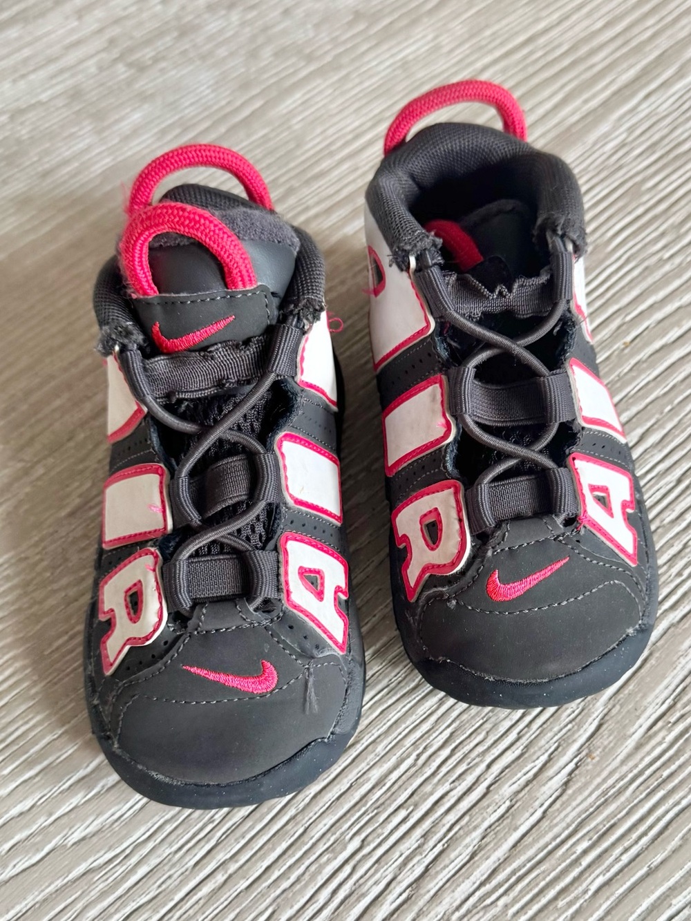 Nike Air Kids high top sneakers, 8c